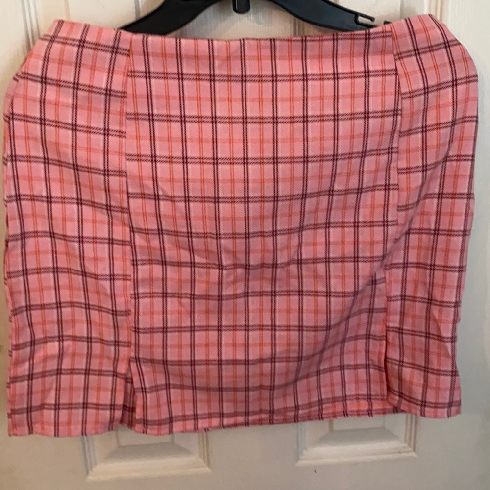 Pink plaid mini skirt